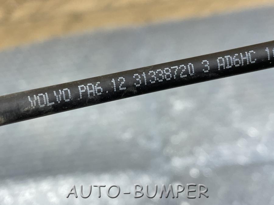 Volvo XC90 2015- Пароотводящий шланг расширительного бочка 31686821, 31368987, 31338720
